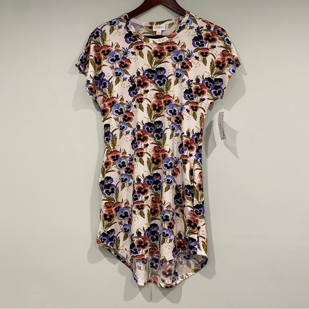 Lularoe Women's Mitzi Fitted Tunic Pink Purple Pansies Size Small NWT.